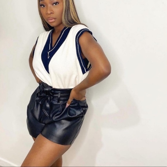 ZARA Faux Leather Shorts with Tie Belt - Picture 1 of 10